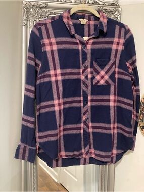 Woolrich Navy and Red Plaid Button-Down Shirt